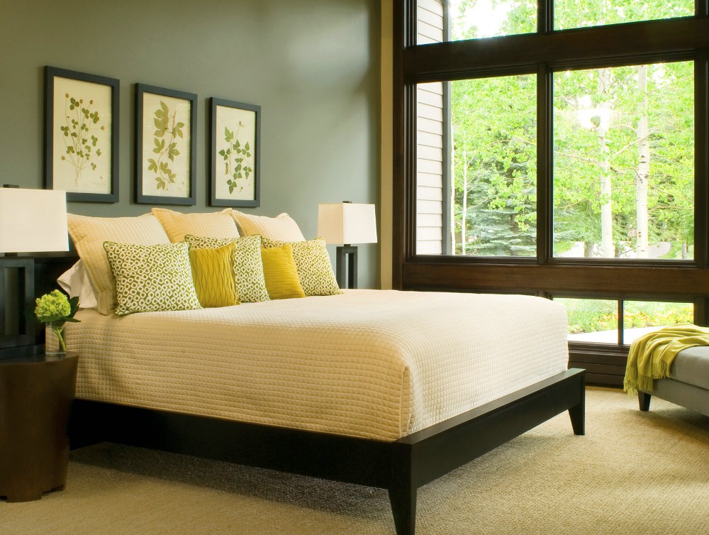 Cómo colocar y distribuir los cuadros en la pared - Casa y Color