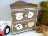 Crea llamativos muebles infantiles 