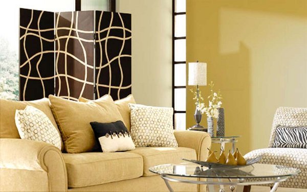 cojines en sofa