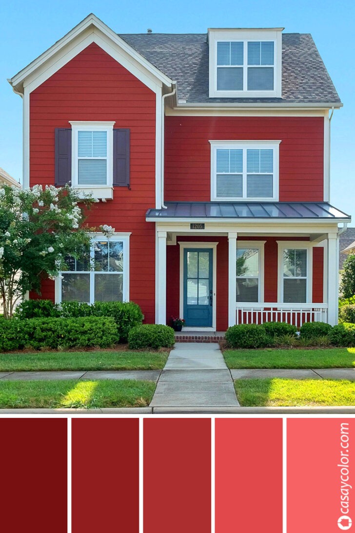 Casa de fachada rojo óxido, paleta de colores