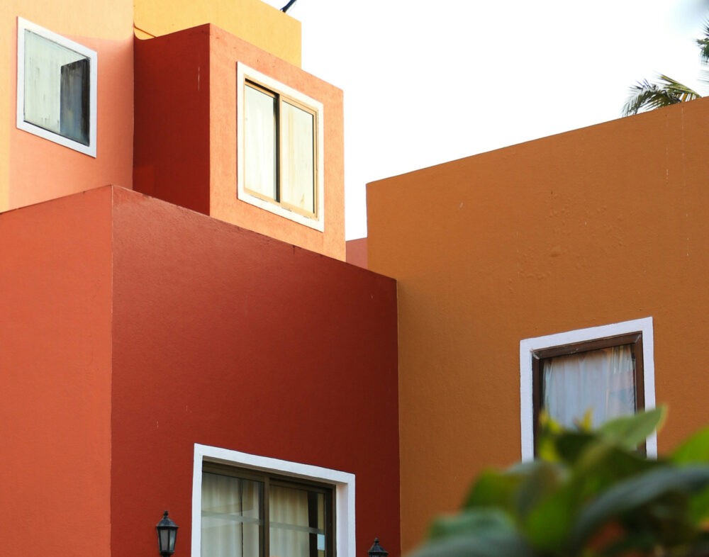 Casas de color naranja