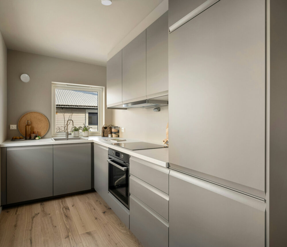 Cocina de color ceniza