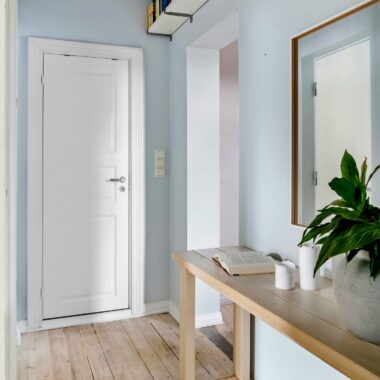 Paredes en azul glaciar: sensaciones, combinaciones y cómo aplicarlo bien en casa