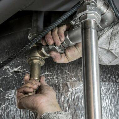 Qué hacer ante una emergencia de agua, gas o electricidad en casa