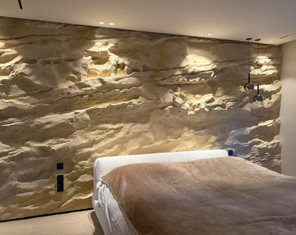 Roca realista en un dormitorio de vivienda